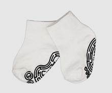 Load image into Gallery viewer, &quot;ahMAZEing&quot; Logo Non Slip Ankle Socks
